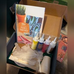 DIY Poured Paintings Kit - Multicolor